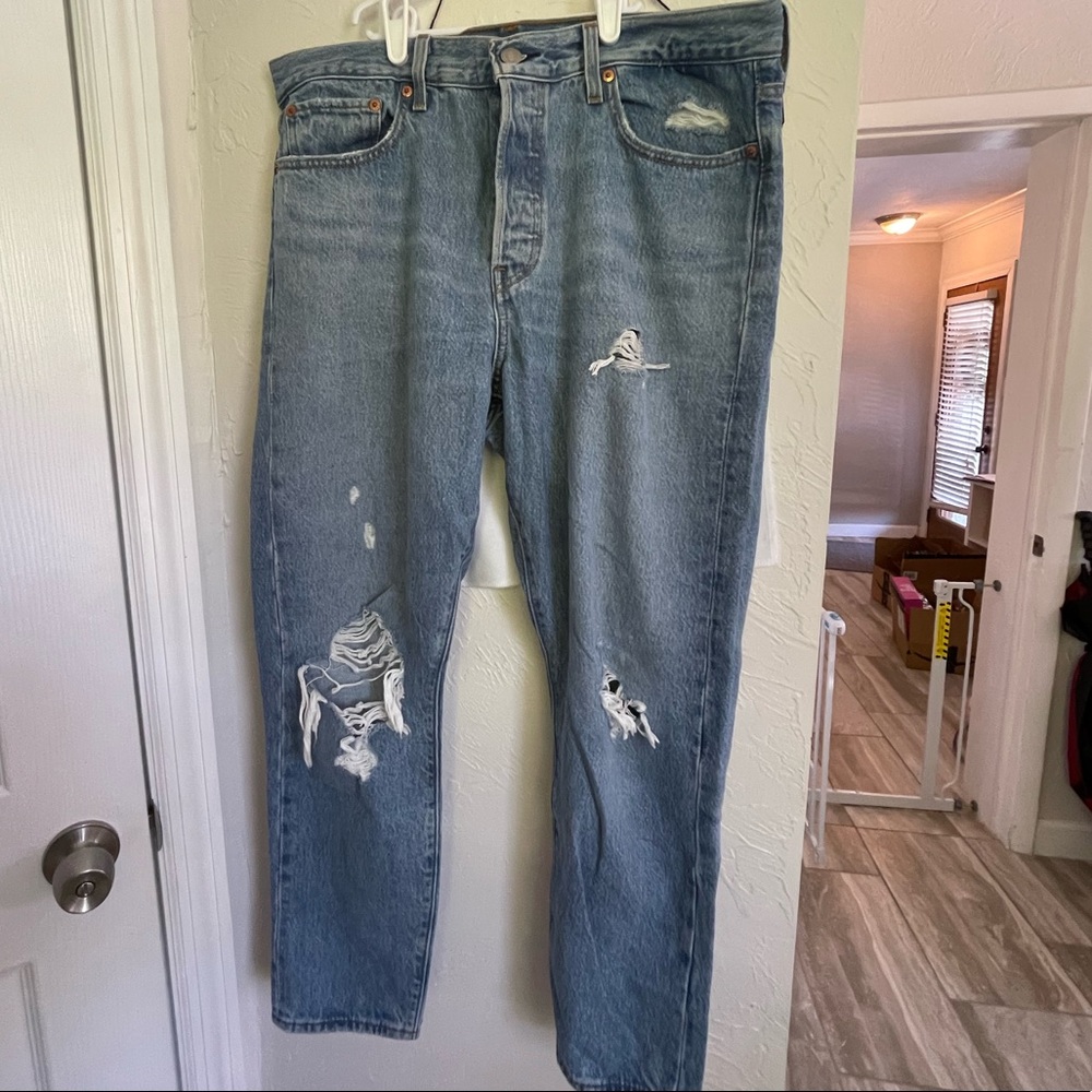 Levi’s Wedgie jeans 32